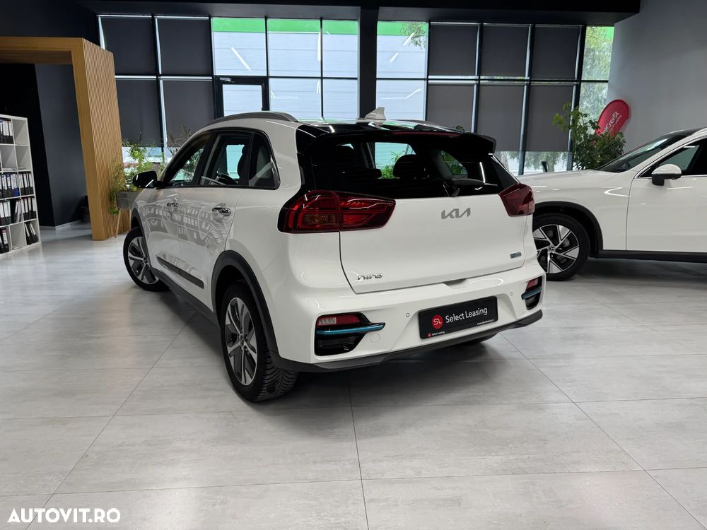 Kia Niro e-Niro 150 kW Vision - 4