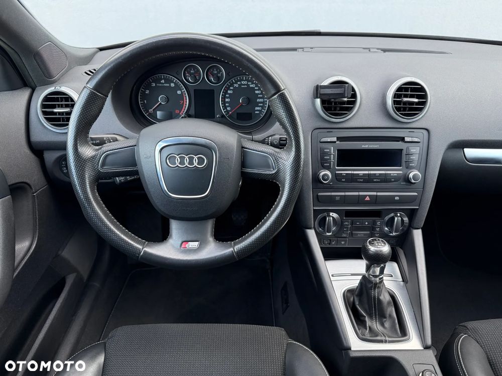 Audi A3 Sportback 2.0 TFSI S line Sportpaket - 24