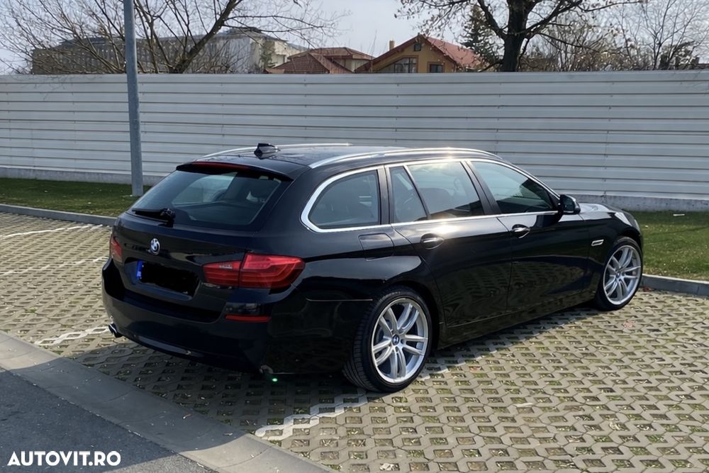 BMW Seria 5 525d Sport-Aut. - 14