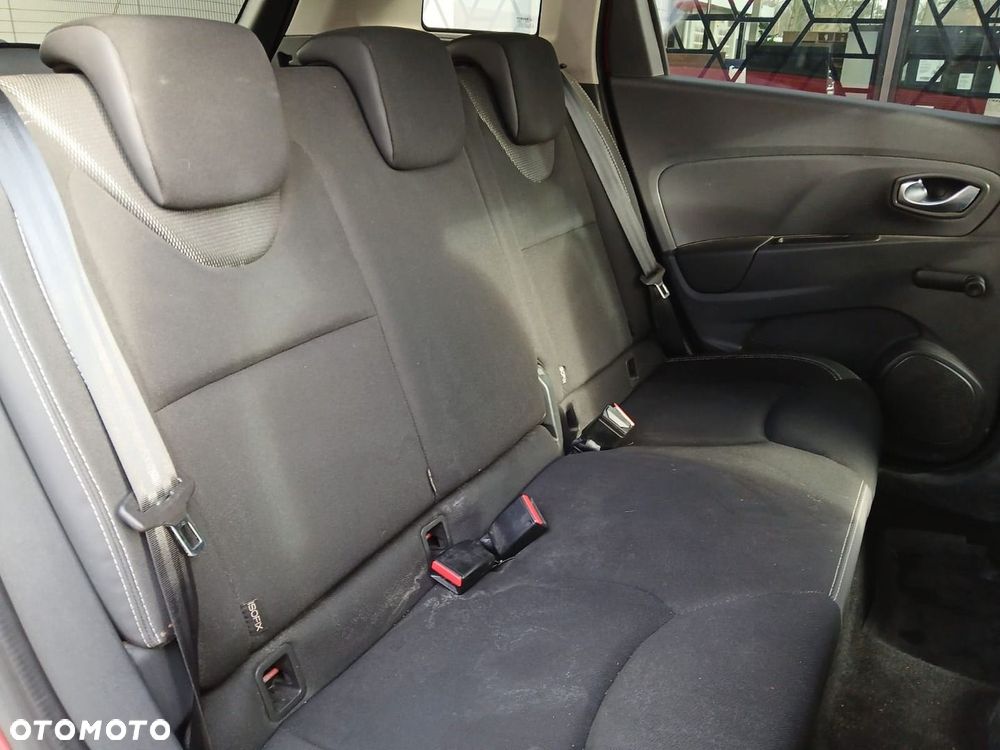 Renault Clio 1.2 16V Alize - 23