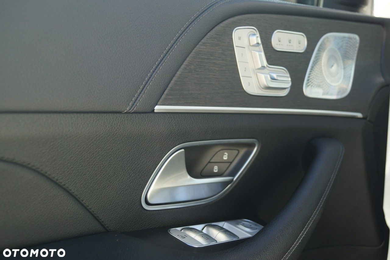 Mercedes-Benz GLE - 19