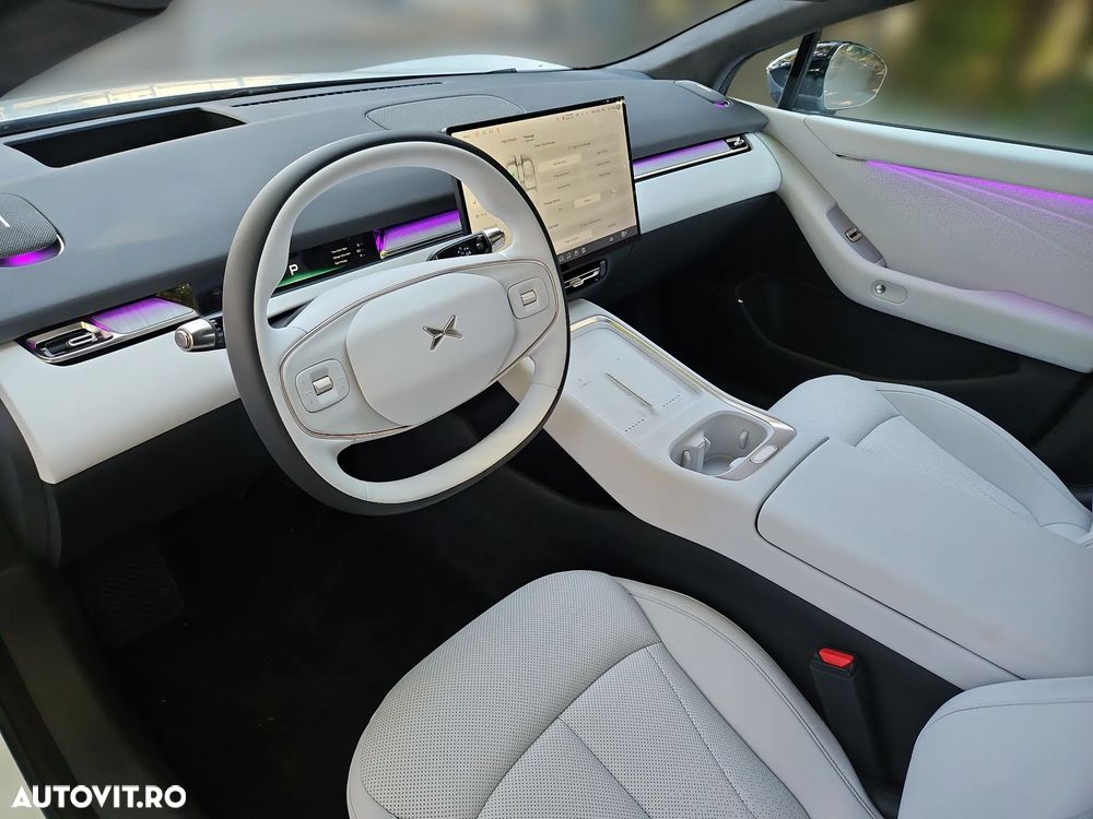 Xpeng P7 - 10