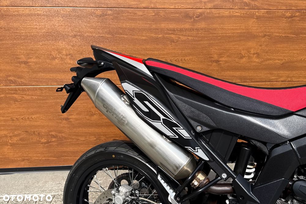 Aprilia SX - 9