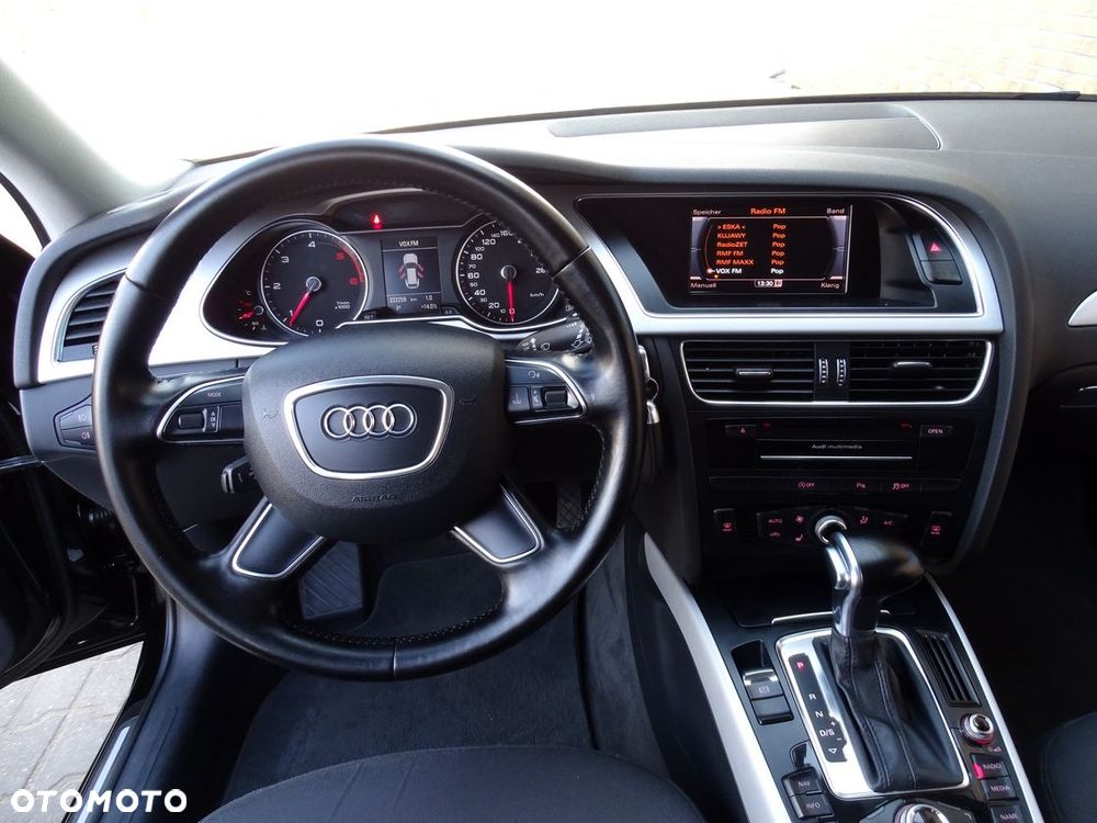 Audi A4 Avant 2.0 TDI S tronic quattro - 25