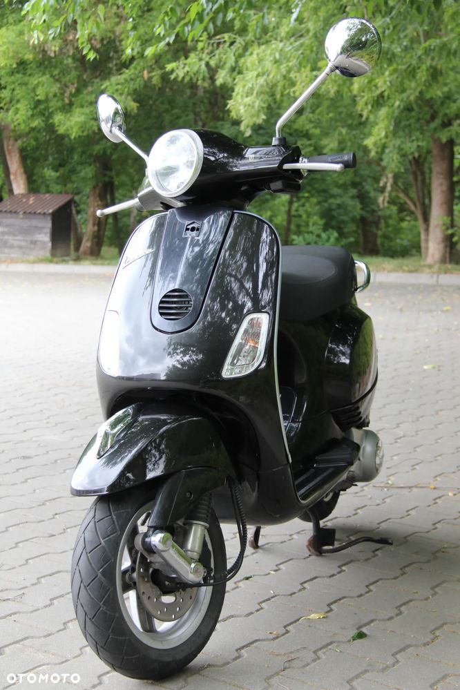 Piaggio Vespa - 22