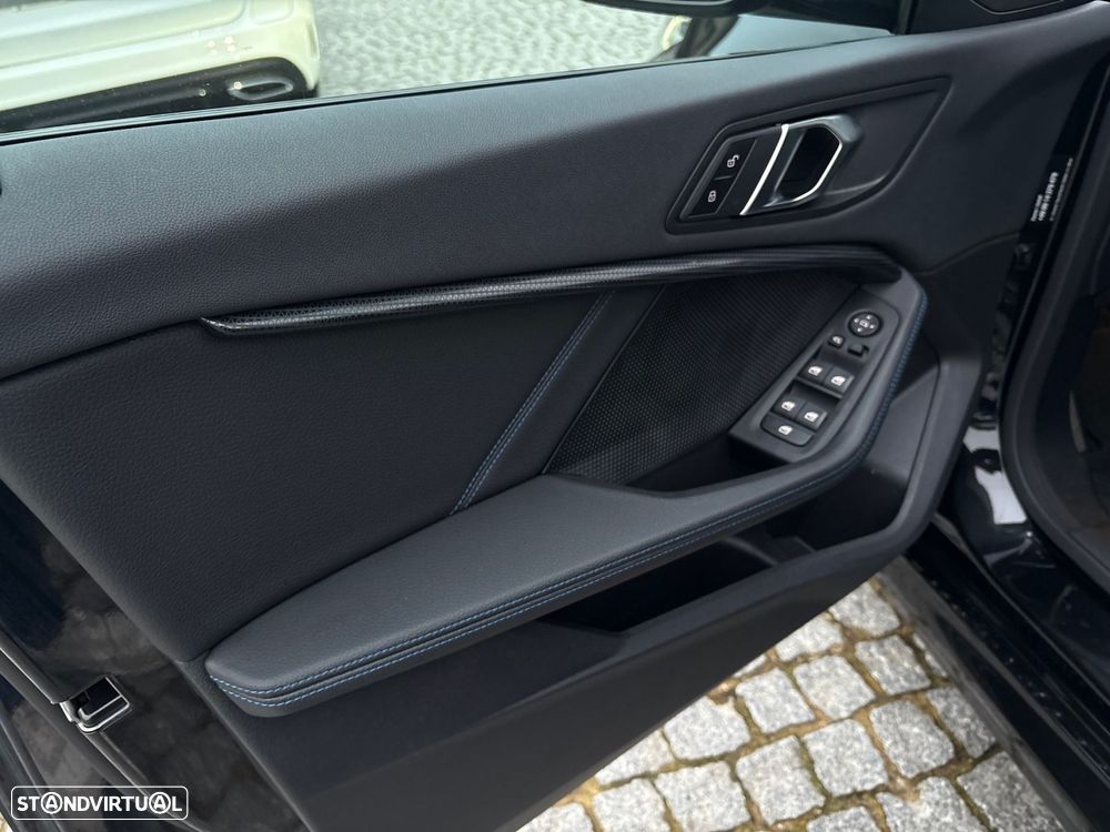 BMW 218 Gran Coupé i Pack Desportivo M - 16