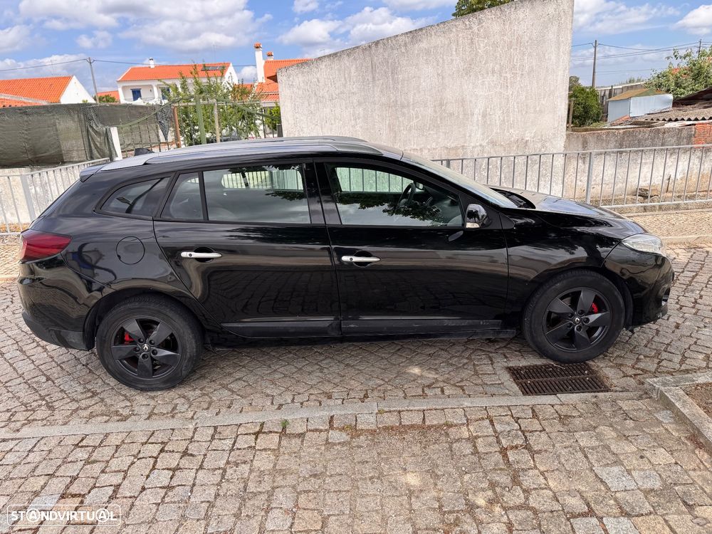 Renault Mégane Sport Tourer 1.5 dCi Dynamique S - 2