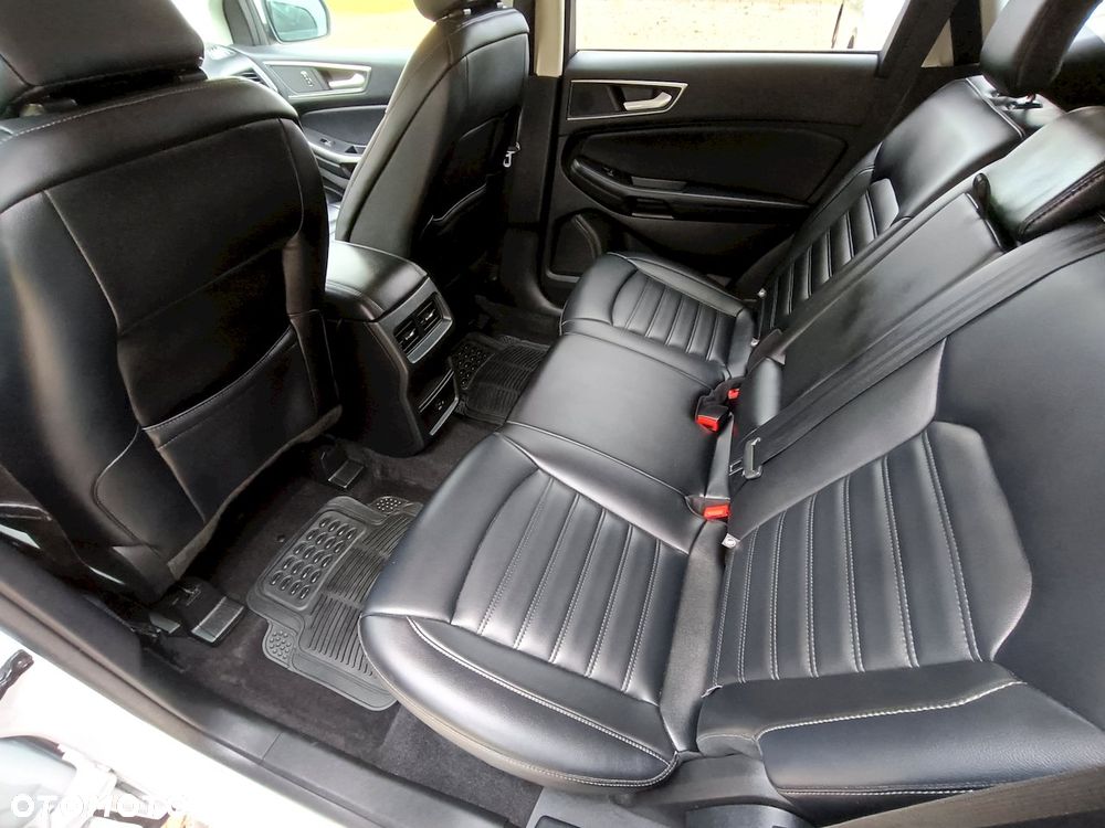 Ford Edge - 35