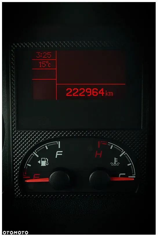 Iveco 35C18 - 28