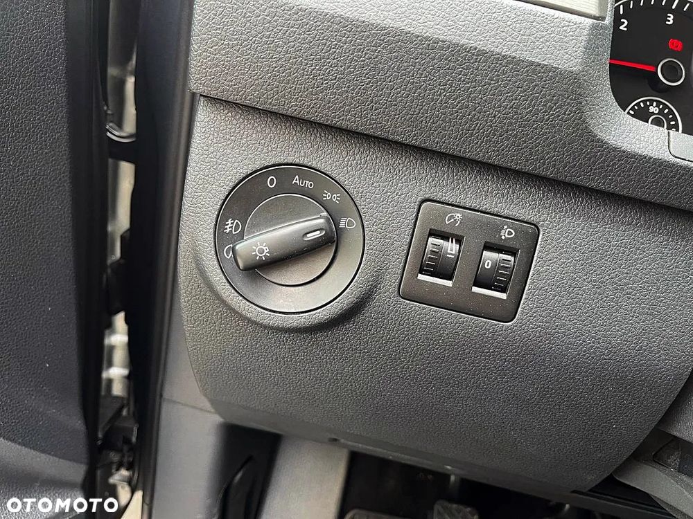 Volkswagen Caddy 2.0 TDI Highline - 20