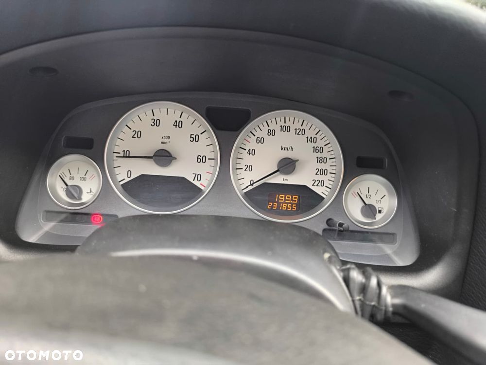 Opel Astra 1.8 - 9