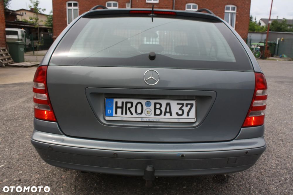 Mercedes-Benz Klasa C 220 CDI Automatik Elegance - 14