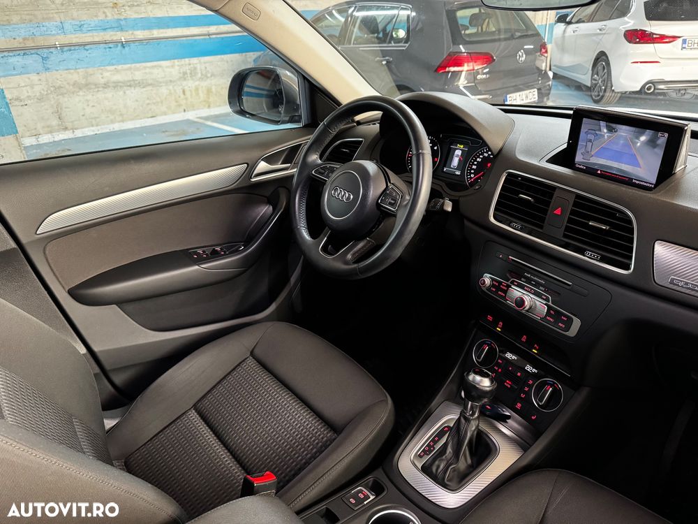 Audi Q3 2.0 TDI Quattro S tronic sport - 9