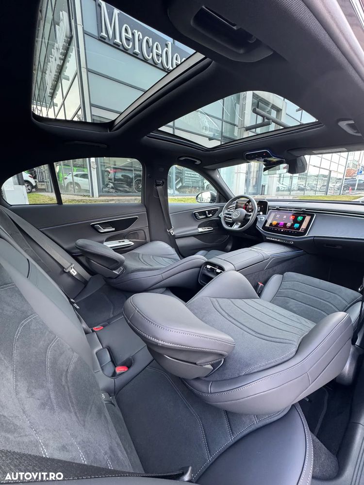 Mercedes-Benz E 200 4MATIC 9G-TRONIC AMG Line NIGHT Edition - 11