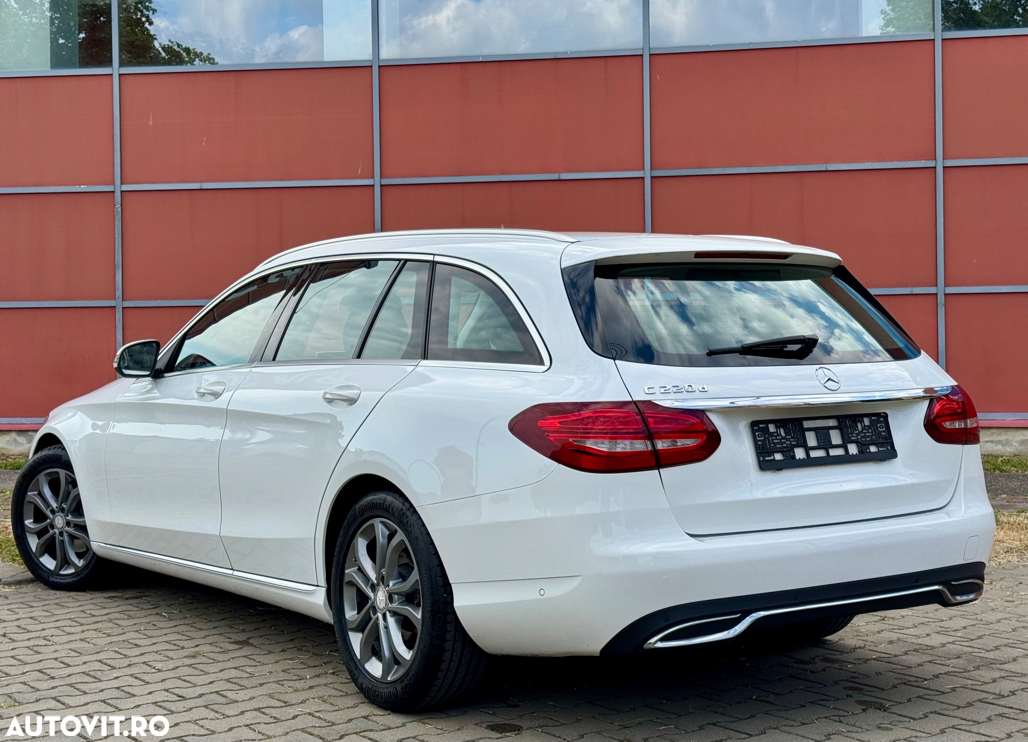 Mercedes-Benz C 220 (BlueTEC) d T 7G-TRONIC Avantgarde - 19