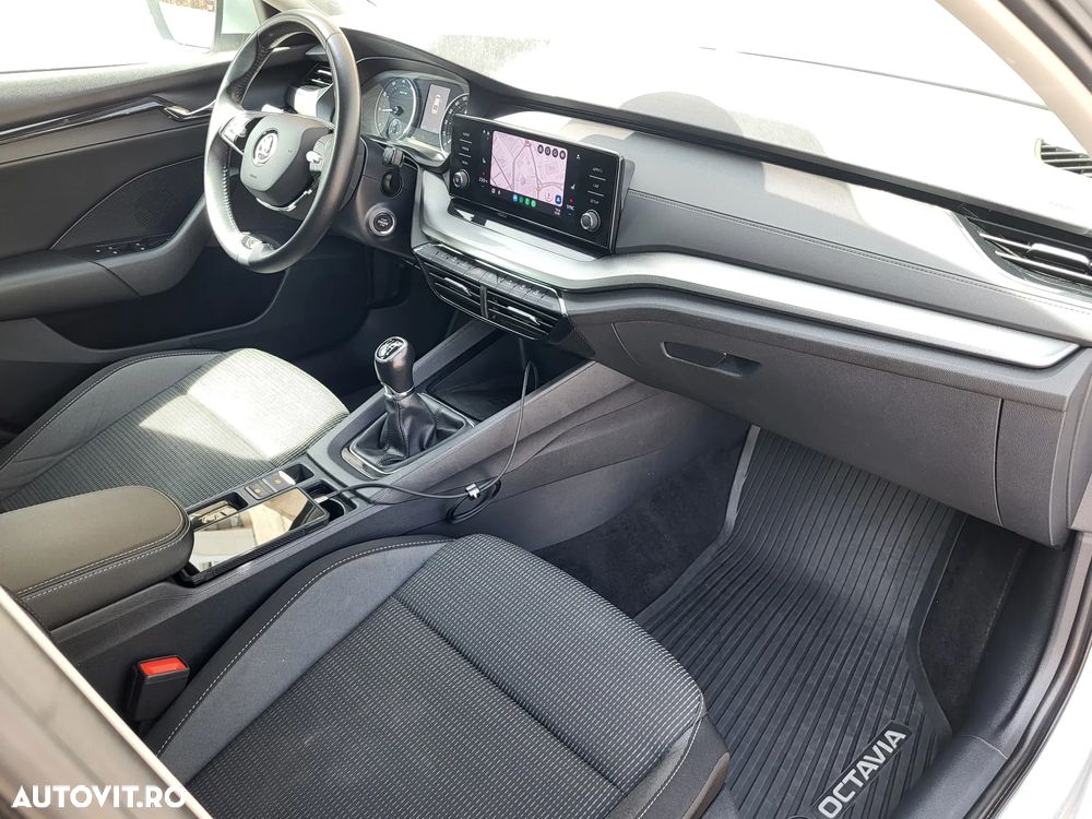 Skoda Octavia 1.5 TSI Ambition - 10
