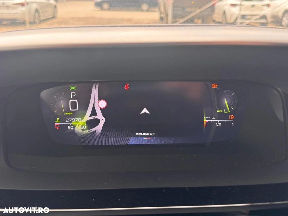 Peugeot 308 1.5L BlueHDI EAT8 GT - 24