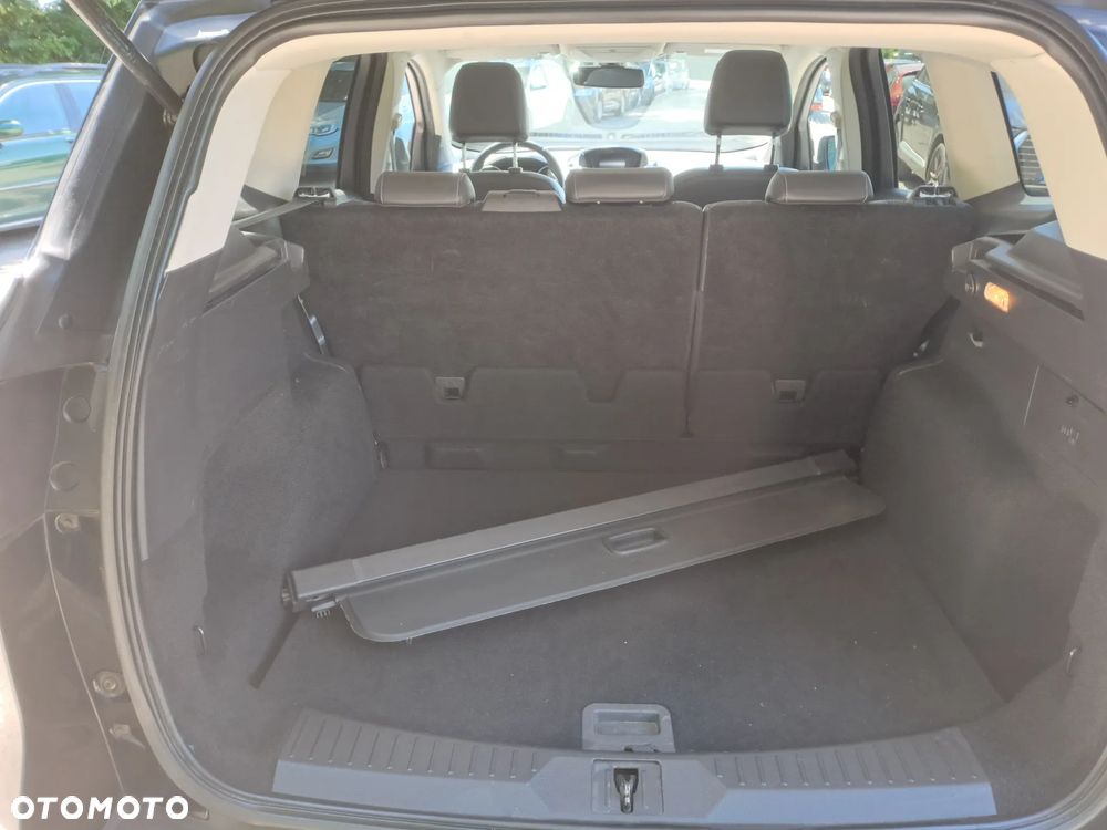 Ford Kuga 2.0 TDCi 4WD Titanium - 12