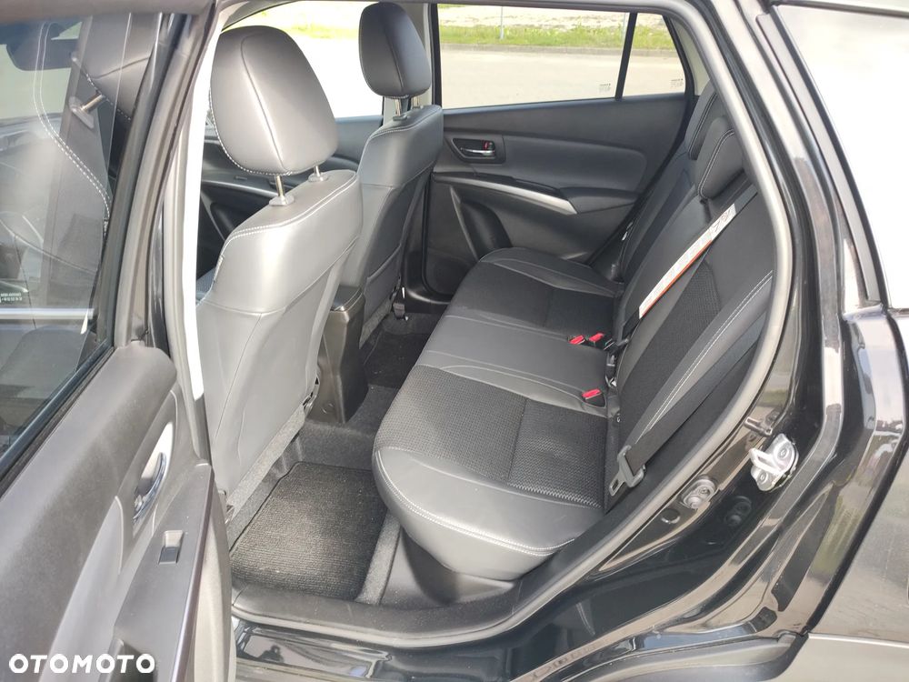 Suzuki S-Cross 1.4 SHVS Elegance - 27