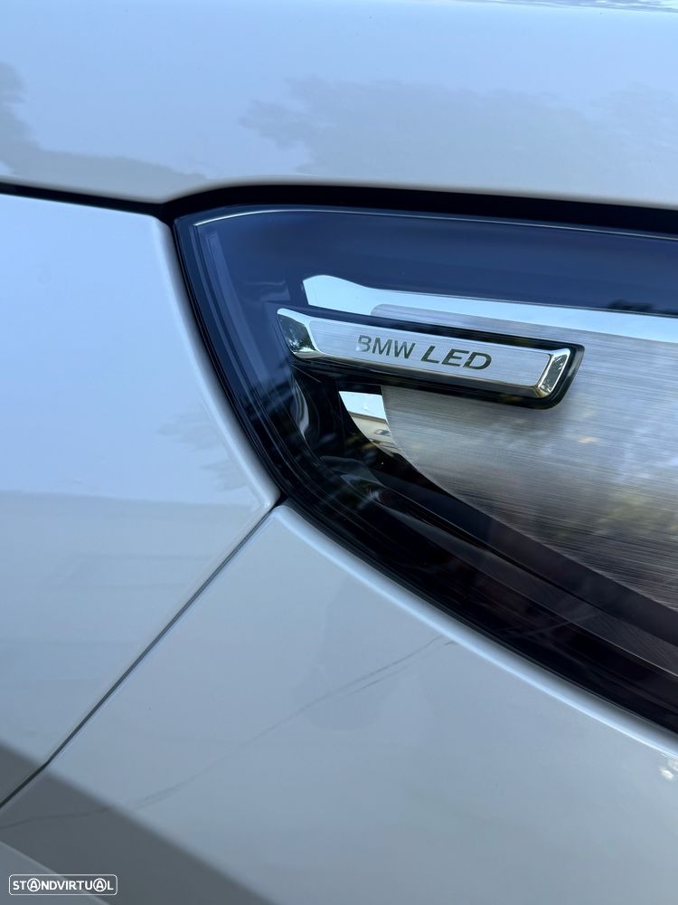 BMW X1 sDrive18d Pack Desportivo M - 9