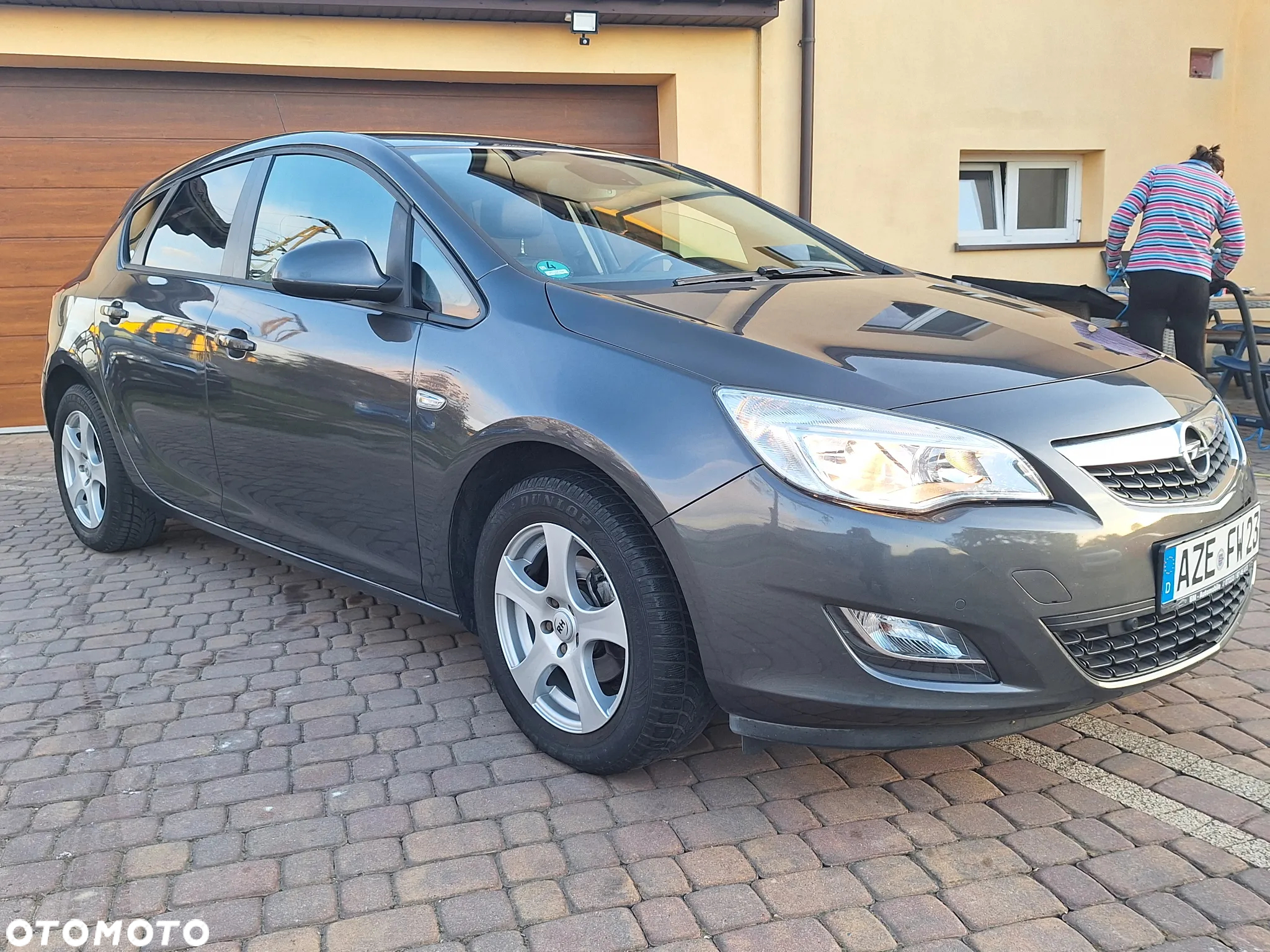 Opel Astra 1.4 Turbo Cosmo - 2