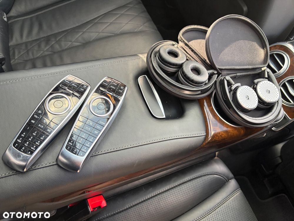 Mercedes-Benz Klasa S 500 L 4Matic 7G-TRONIC Edition 1 - 25