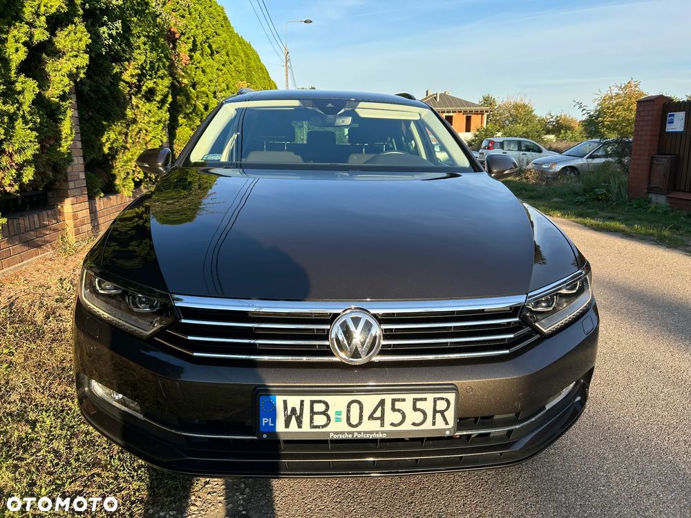 Volkswagen Passat - 19