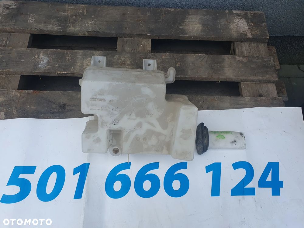 Maxity, Cabstar zbiorniczek spryskiwaczy - 4