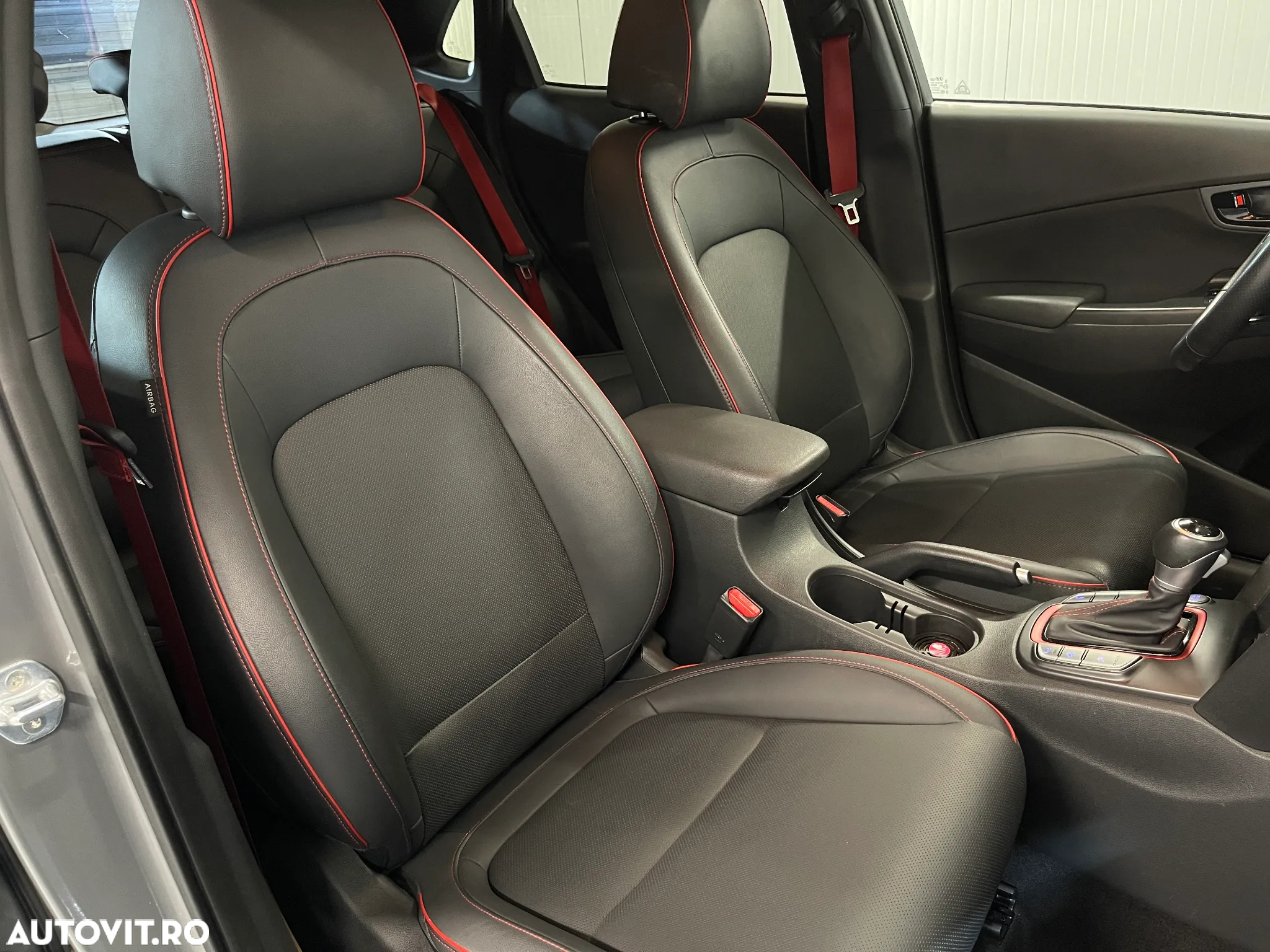 Hyundai KONA 1.6 CRDi DCT Premium - 8