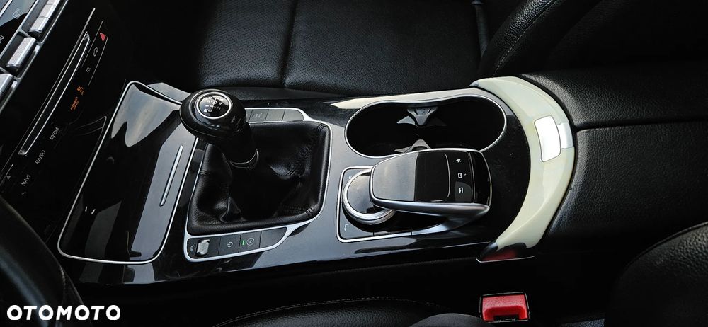 Mercedes-Benz Klasa C 180 (BlueTEC) d AMG Line - 15