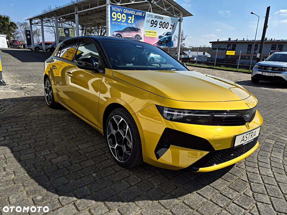 Opel Astra 1.2 T mHEV Ultimate eDTC - 2