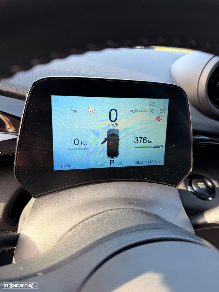 BYD Dolphin 60.4 kWh Design - 8