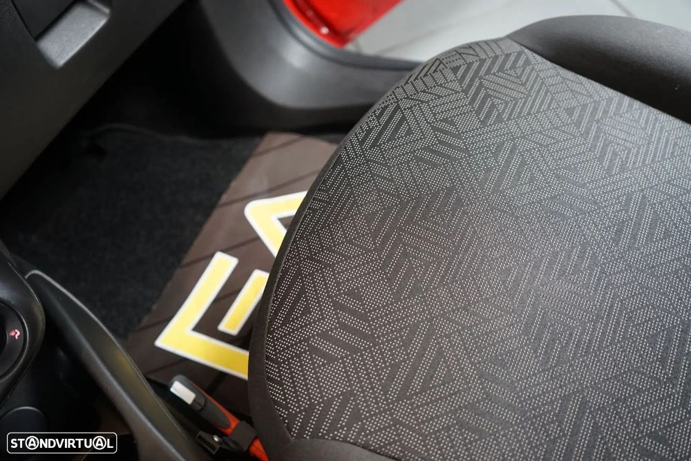 Opel Corsa 1.3 CDTi Business Edition - 33