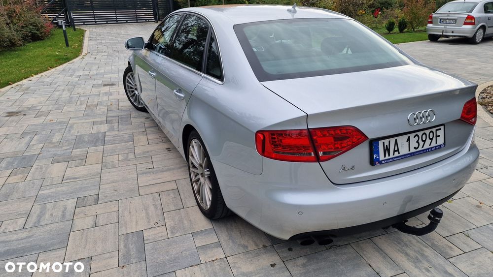 Audi A4 2011 photo 3