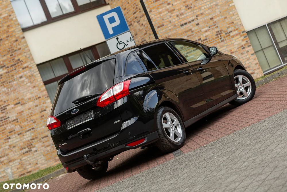 Ford Grand C-MAX - 20