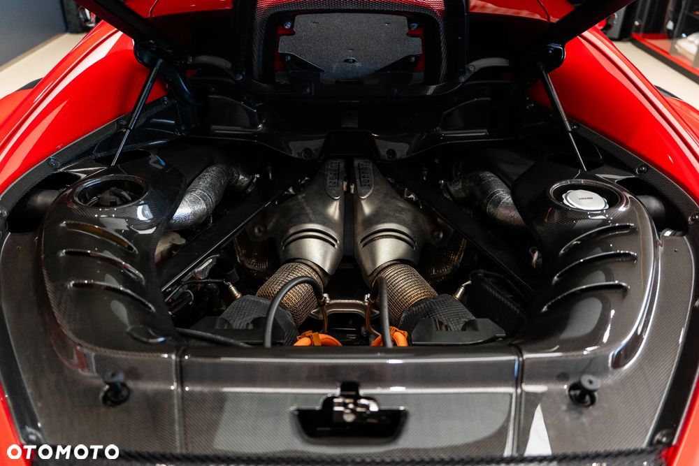 Ferrari 296 GTB - 31
