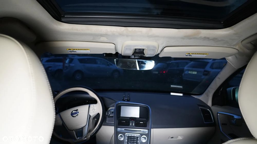 Volvo XC 60 - 39