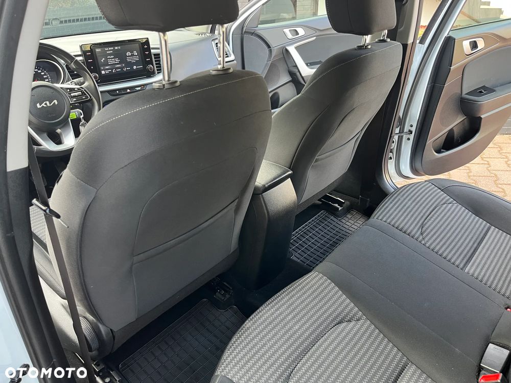 Kia Ceed 1.5 T-GDI M - 20