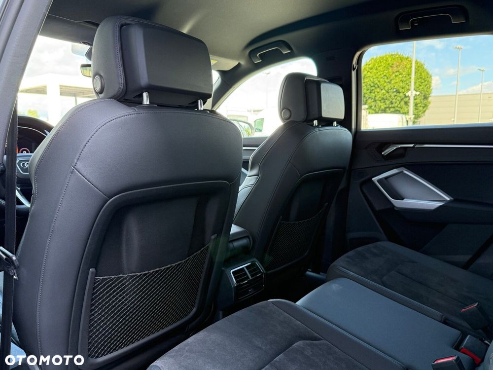 Audi Q3 - 13