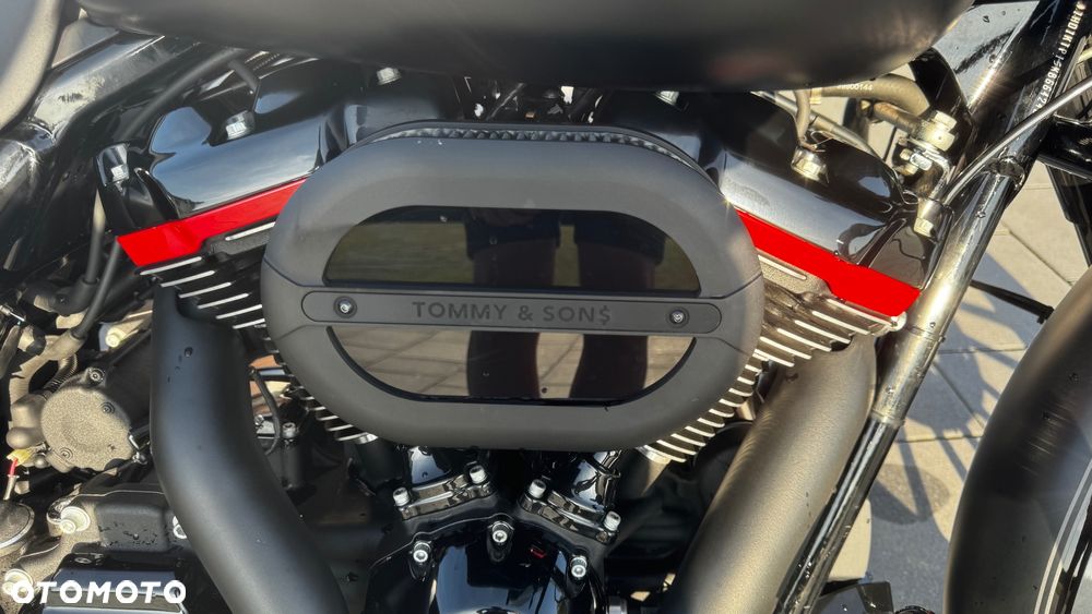 Harley-Davidson Touring Road Glide - 7