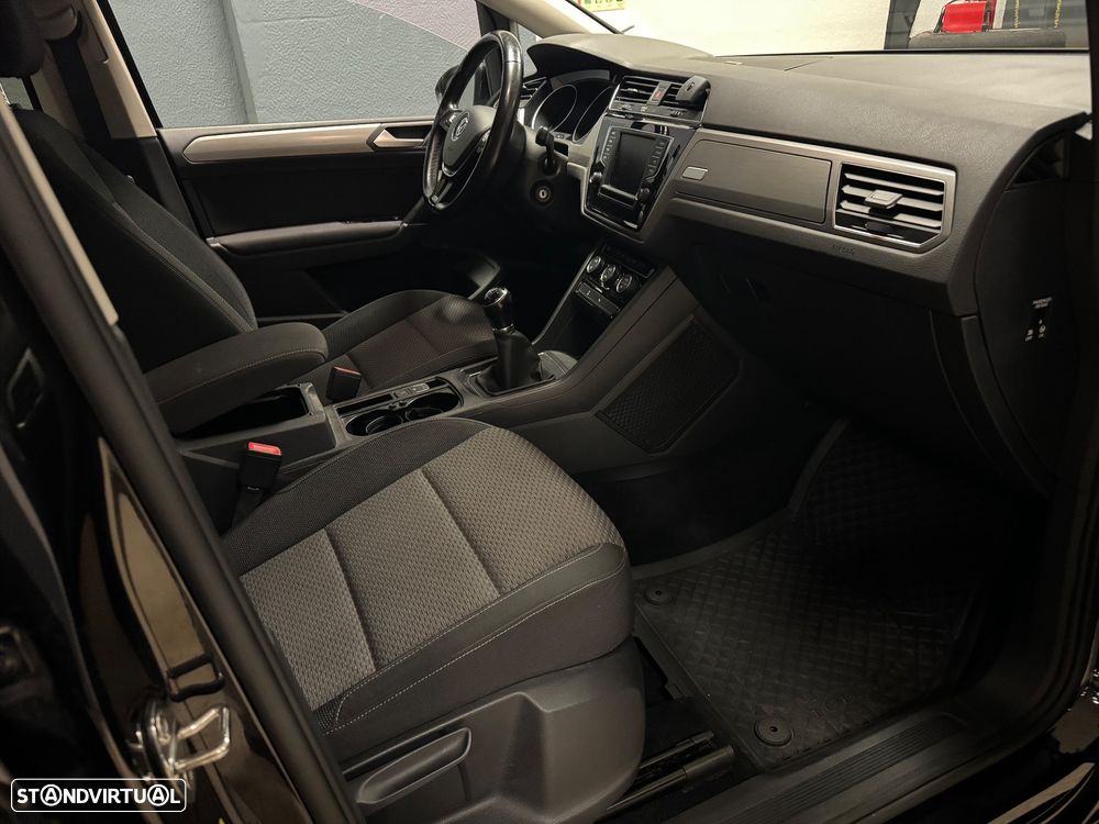 VW Touran 1.6 TDI Confortline - 7