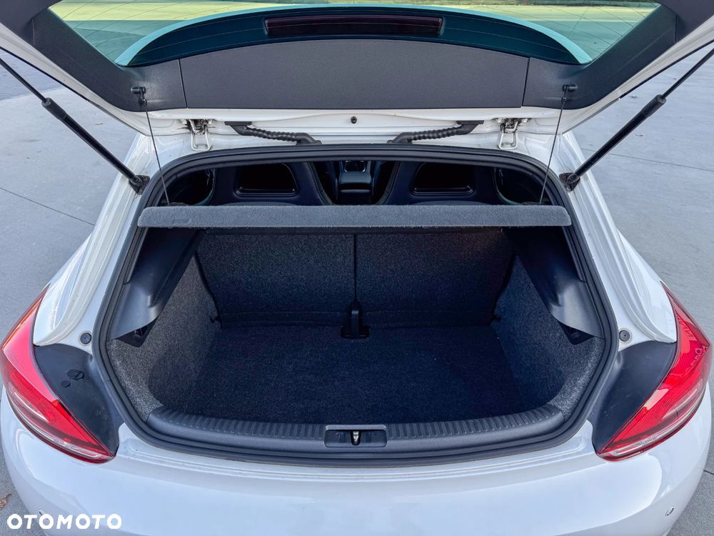 Volkswagen Scirocco 2.0 TSI - 23