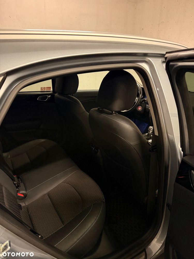 Kia XCeed 1.6 T-GDI L DCT - 19