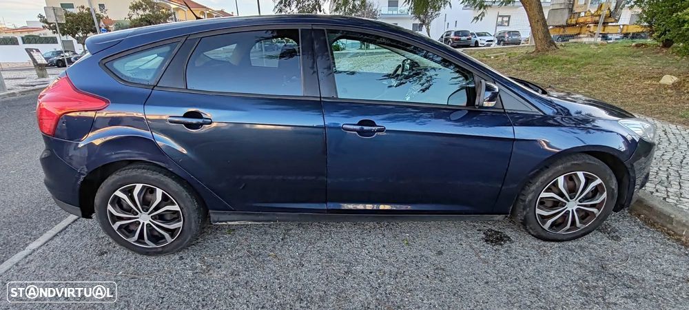 Ford Focus 1.0 EcoBoost 99g S&S Titanium - 22