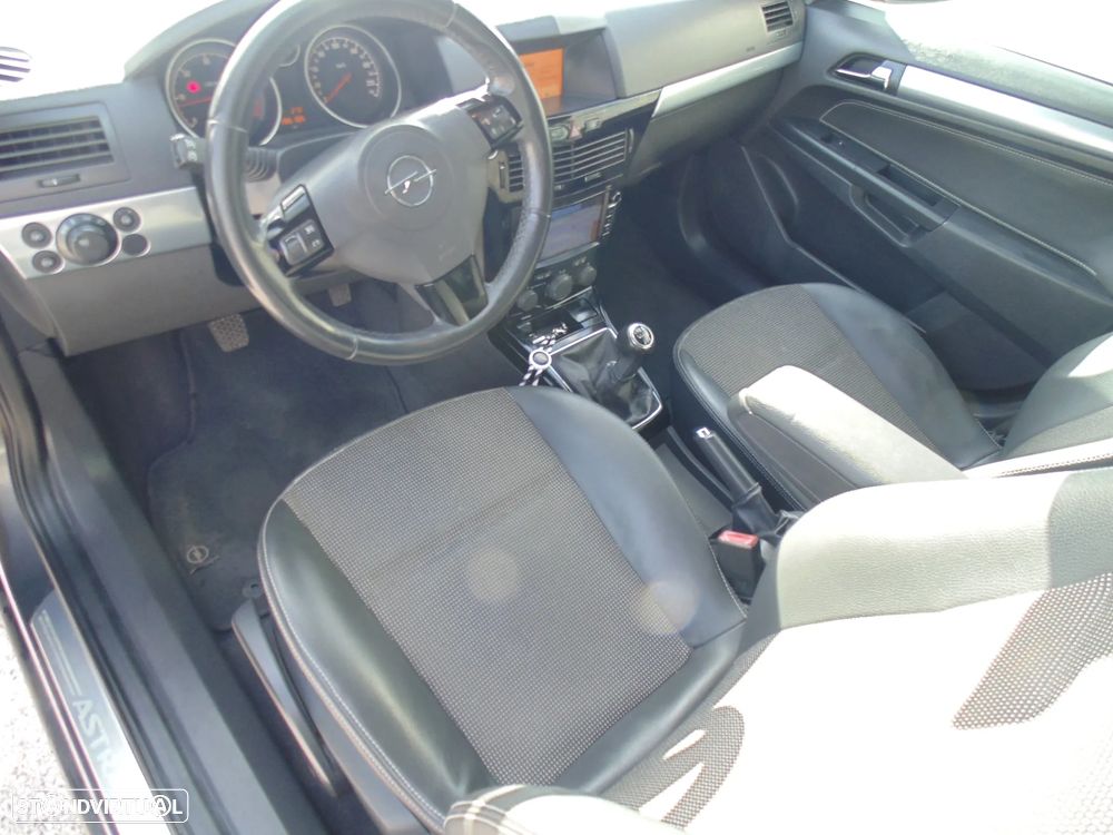 Opel Astra Caravan 1.7 CDTi Cosmo Plus ecoFlex - 20