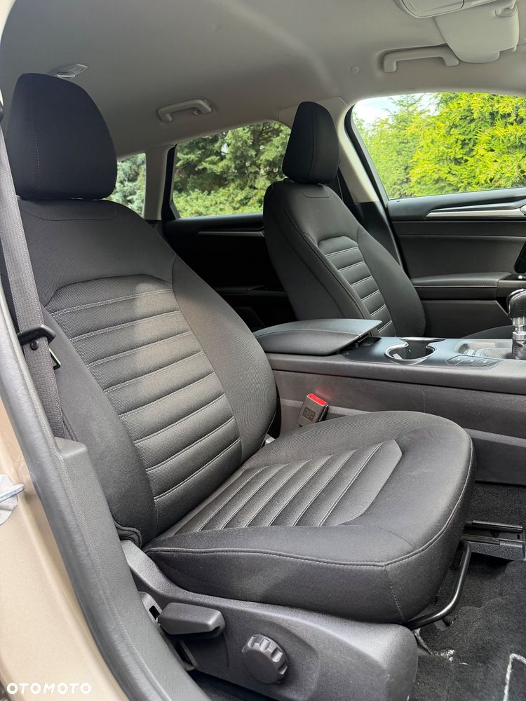 Ford Mondeo 2.0 EcoBlue Trend - 24