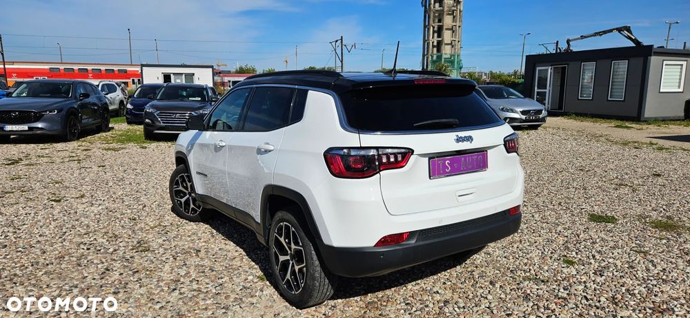 Jeep Compass - 8