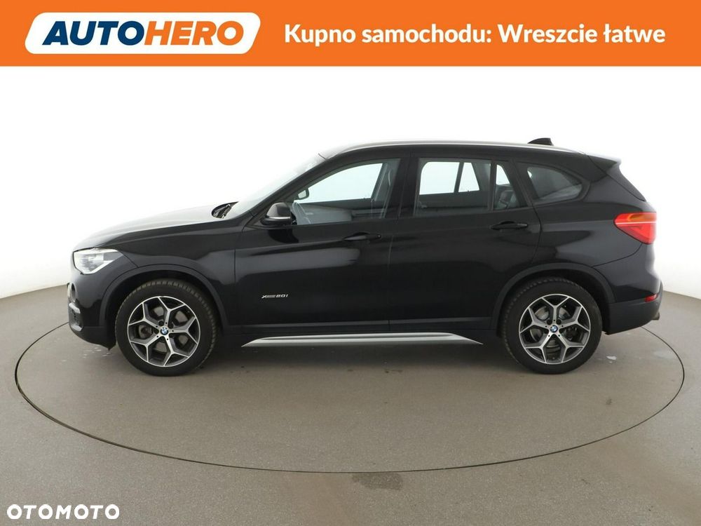 BMW X1 sDrive20i GPF xLine - 3