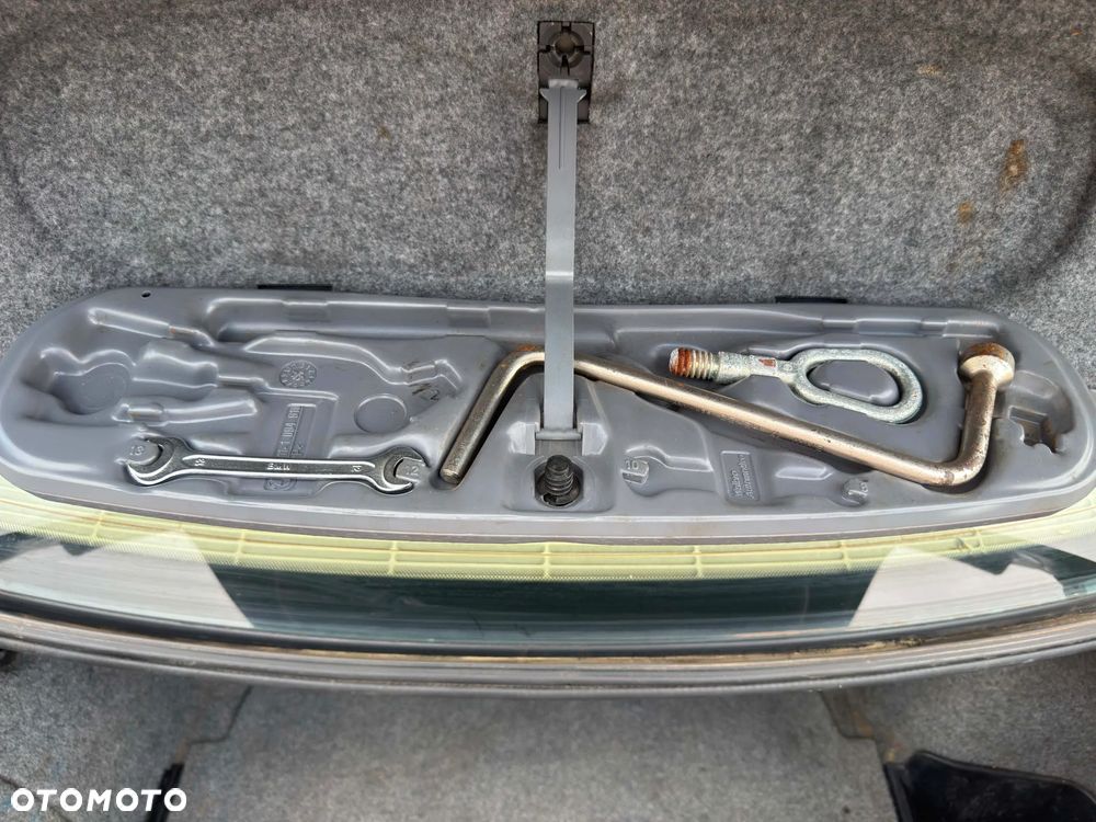 BMW Seria 3 - 35