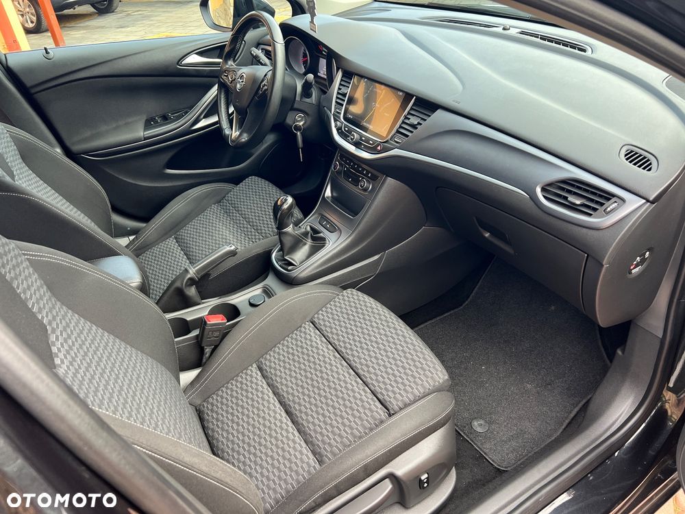 Opel Astra V 1.4 T Dynamic - 14